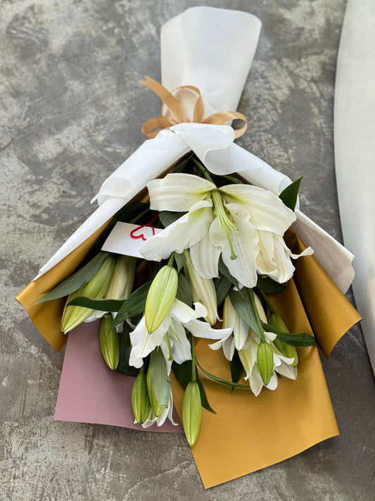 White lilies bouquet