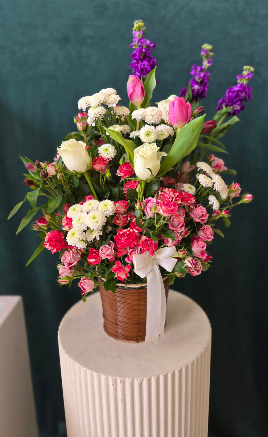 Elegant basket arrangement