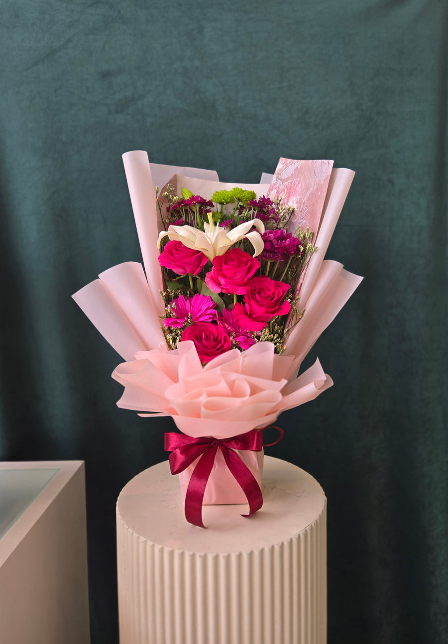 Pink standing bouquet